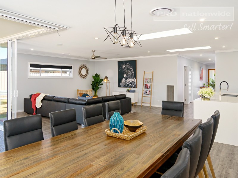 76 Barmedman Avenue, Gobbagombalin NSW 2650