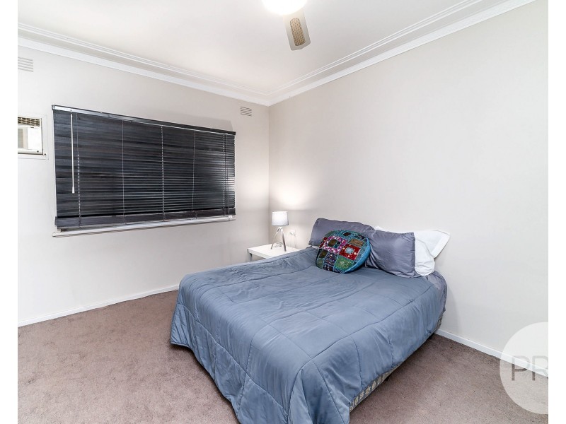 1 Waranga Avenue, Mount Austin NSW 2650