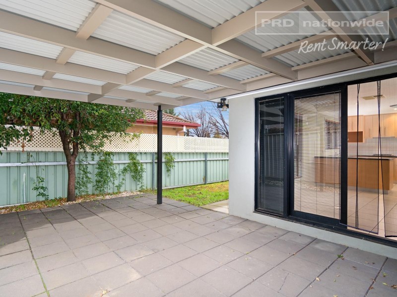 2/3 Kimberley Drive, Tatton NSW 2650