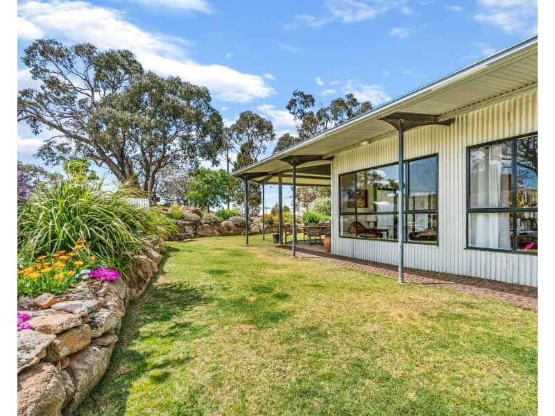 669 Big Springs Road, Big Springs NSW 2650