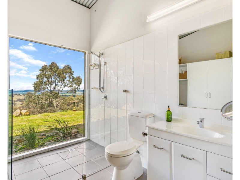 669 Big Springs Road, Big Springs NSW 2650