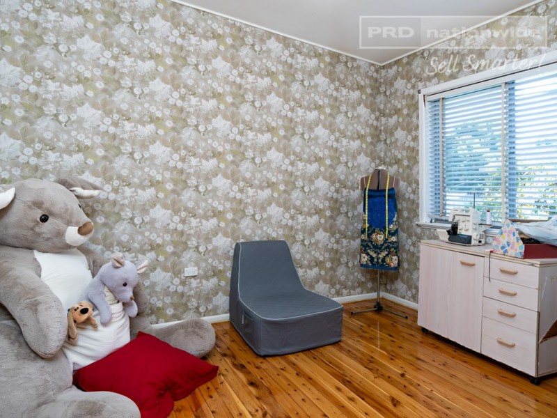 194 Bourke Street, Mount Austin NSW 2650