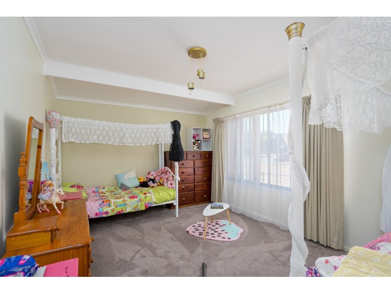 10 Ferrier Street, Lockhart NSW 2656