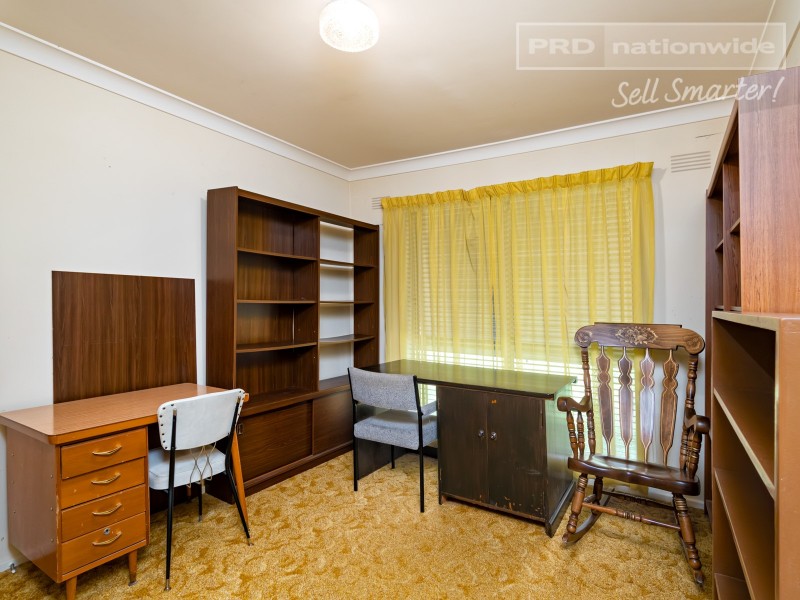 40 Mimosa Drive, Mount Austin NSW 2650