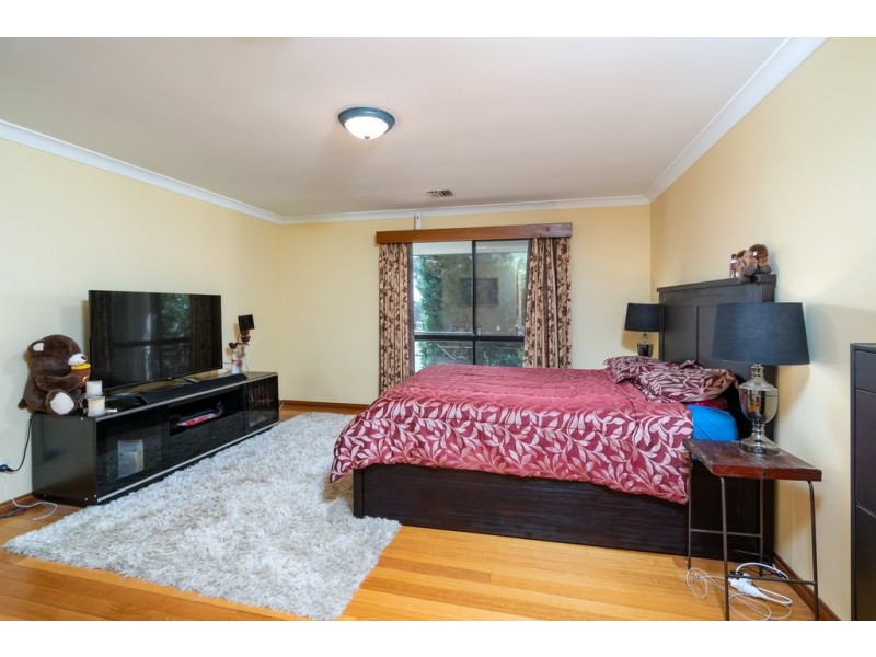 18 Patamba Street, Kooringal NSW 2650