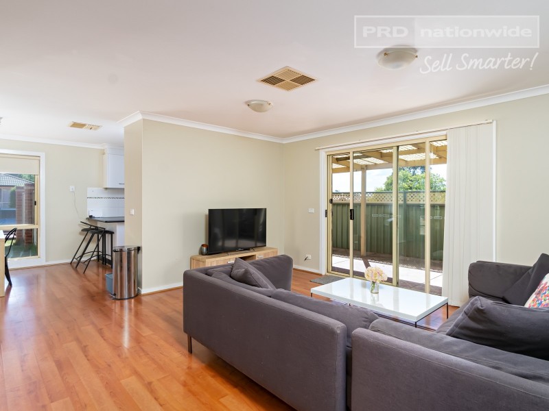2 Clipper Way, Estella NSW 2650