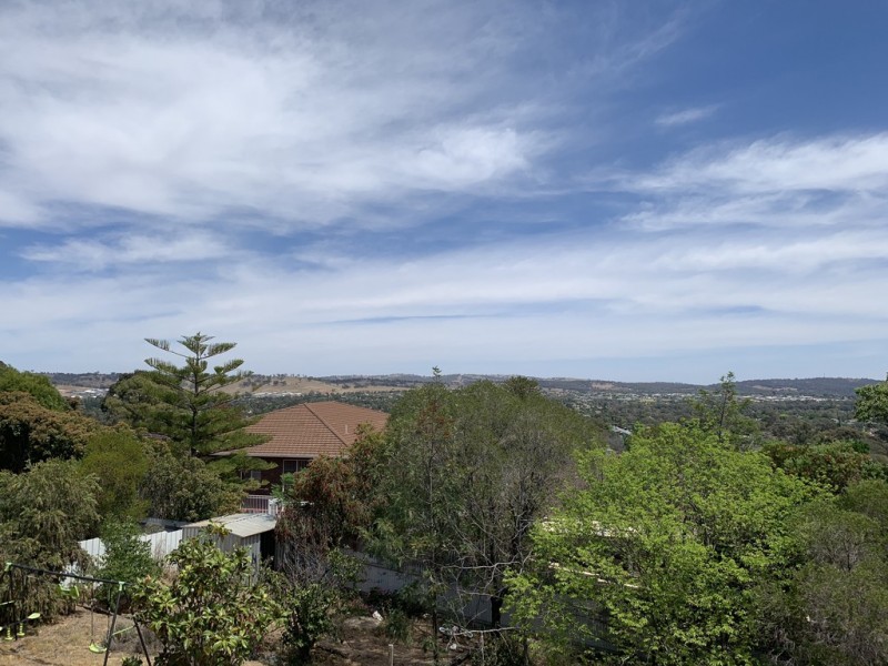 6 Julie Place, Tolland NSW 2650