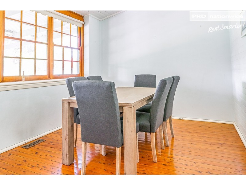73 Brookong Avenue, Wagga Wagga NSW 2650
