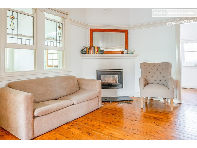 73 Brookong Avenue, Wagga Wagga NSW 2650