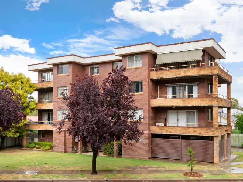 2/14 Small Street, Wagga Wagga NSW 2650