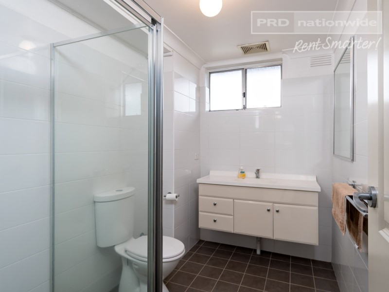 2/14 Small Street, Wagga Wagga NSW 2650