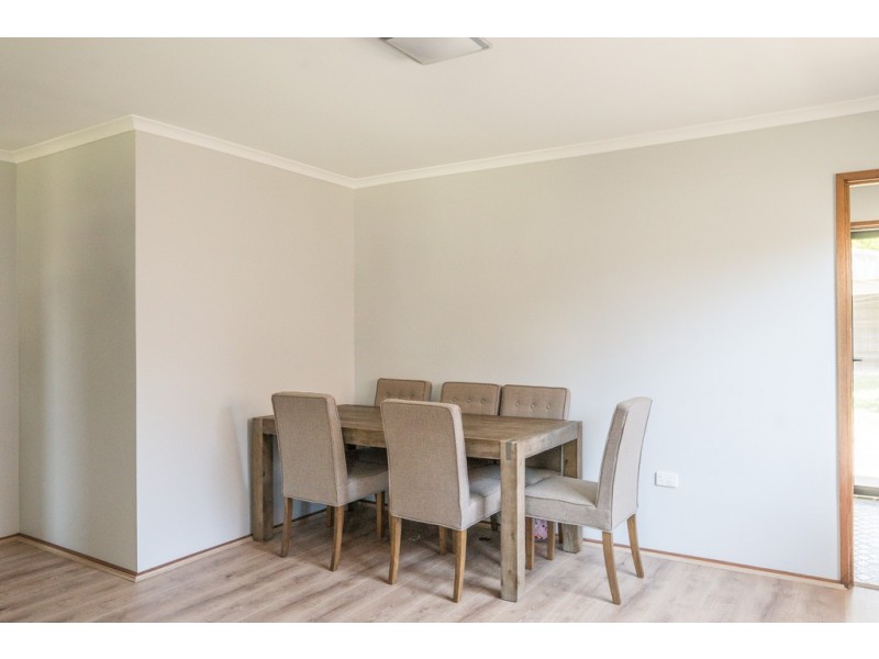 99 Raye Street, Tolland NSW 2650