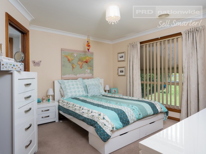 34 Nunkeri Street, Glenfield Park NSW 2650