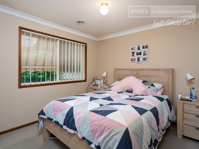 40 Girraween Mews, Glenfield Park NSW 2650