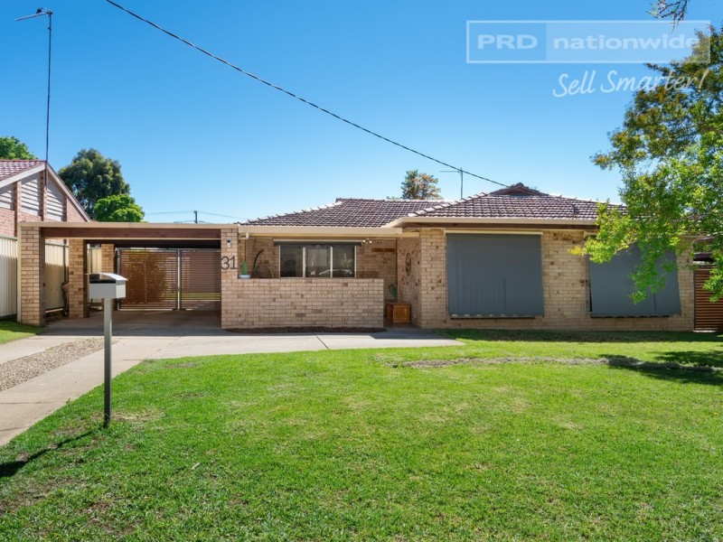31 Walana Crescent, Kooringal NSW 2650