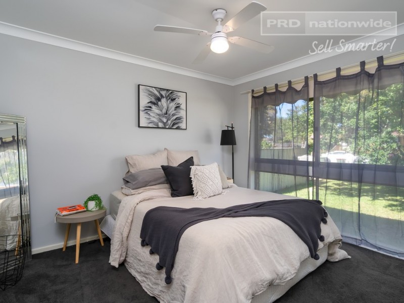 31 Walana Crescent, Kooringal NSW 2650