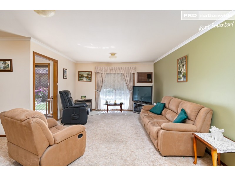 2/9 Travers Street, Wagga Wagga NSW 2650