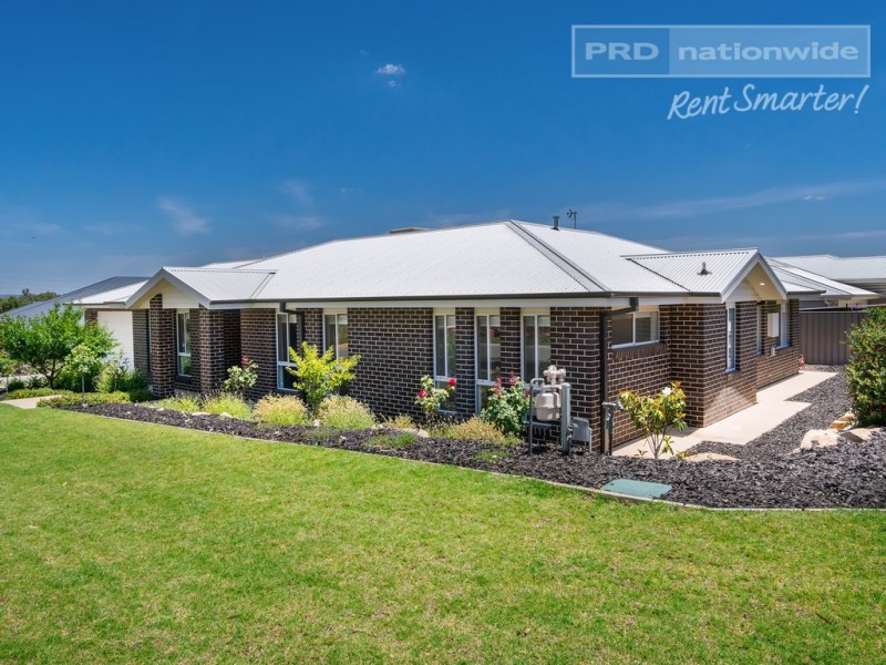 19 Kellerman Crescent, Boorooma NSW 2650