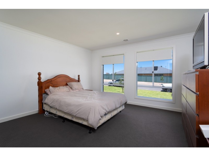 23 Quandong Place, Forest Hill NSW 2651