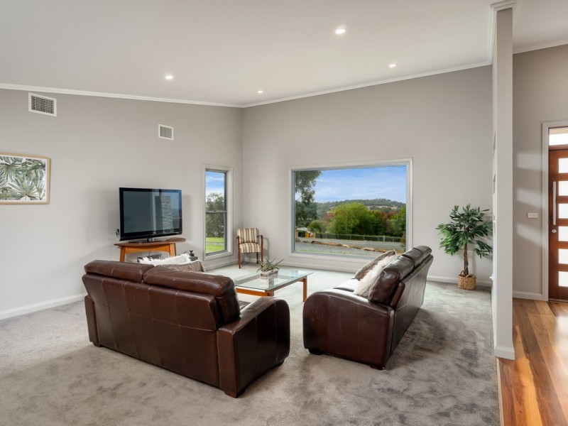 41 Peppermint Drive, Springvale NSW 2650