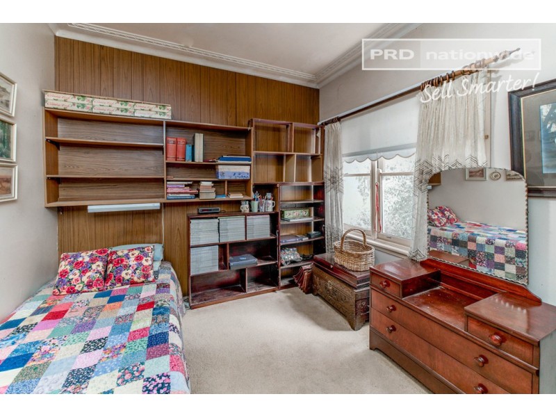 12 Nilma Avenue, Mount Austin NSW 2650