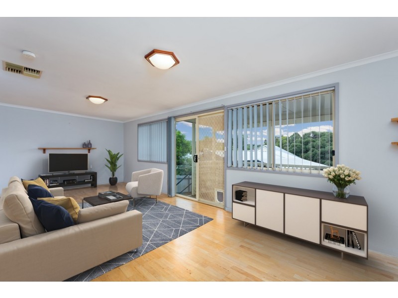 14 Condon Avenue, Mount Austin NSW 2650