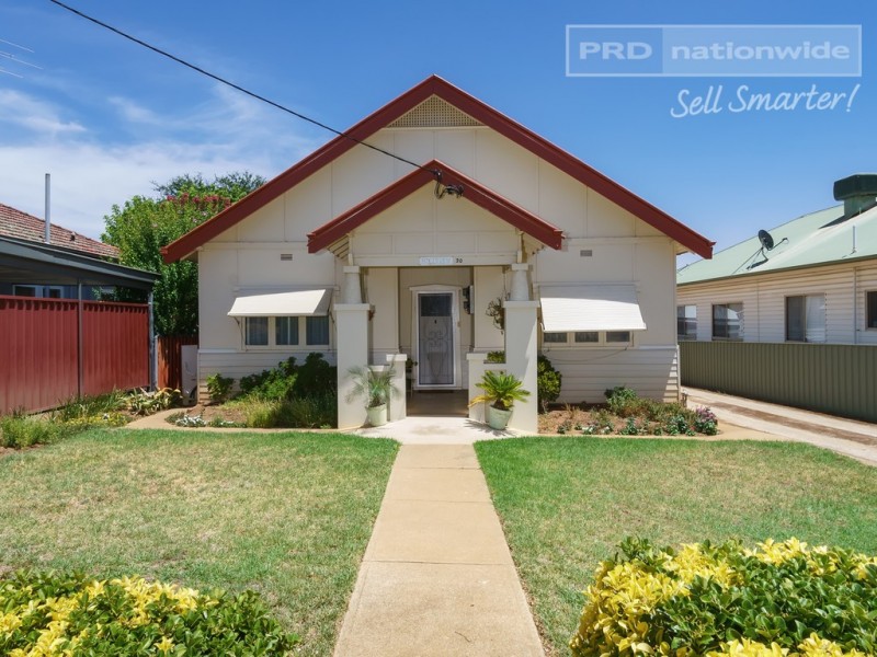 20 Heath Street, Turvey Park NSW 2650