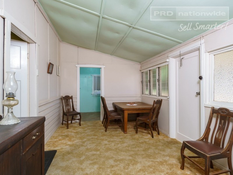 20 Heath Street, Turvey Park NSW 2650