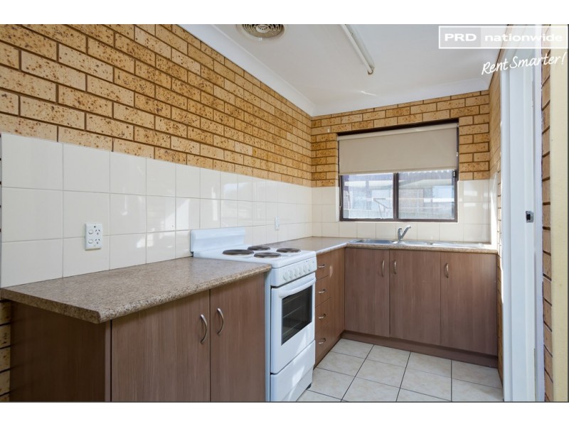 2/21 Brunskill Avenue, Forest Hill NSW 2651