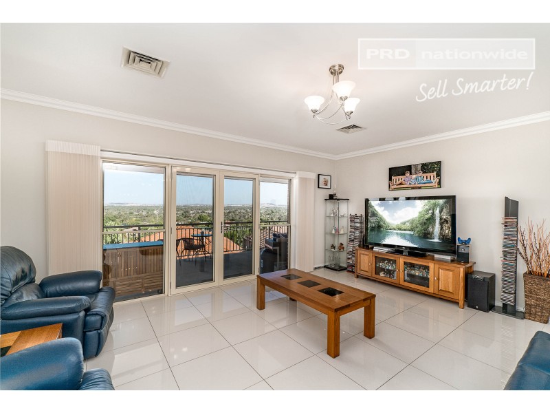 28 Atherton Crescent, Tatton NSW 2650