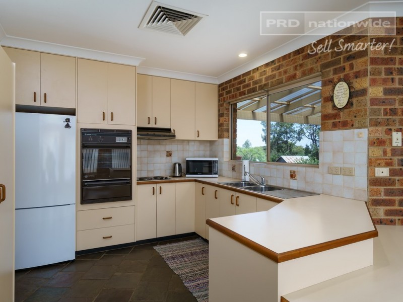 88 Mirrool Street, Coolamon NSW 2701