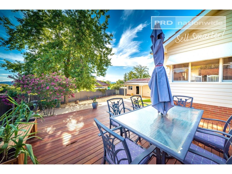 76 Mitchelmore Street, Turvey Park NSW 2650