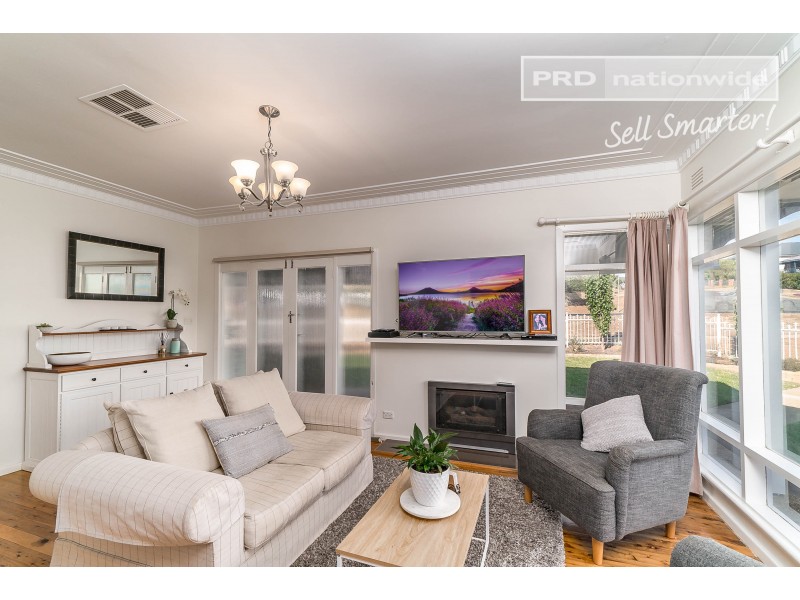 76 Mitchelmore Street, Turvey Park NSW 2650