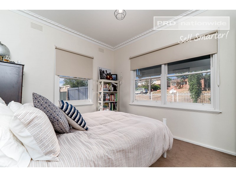 76 Mitchelmore Street, Turvey Park NSW 2650