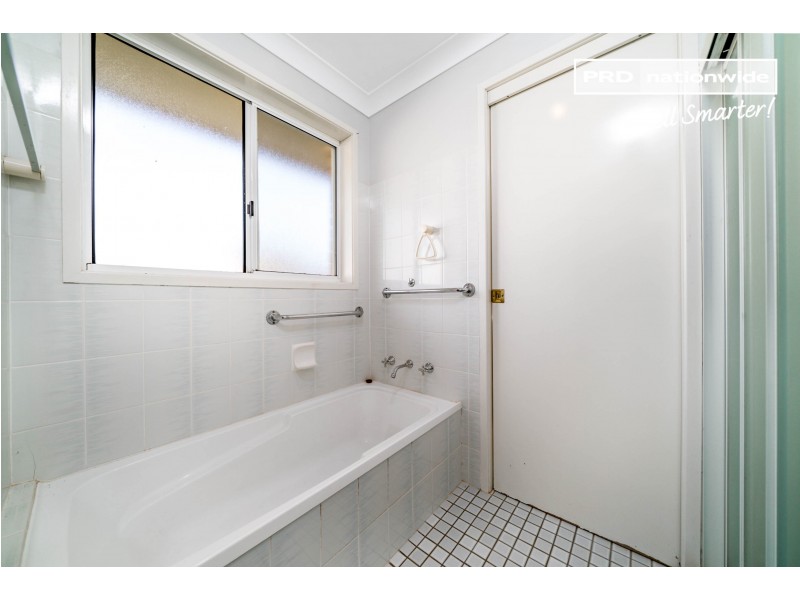 23 Corella Place, Estella NSW 2650