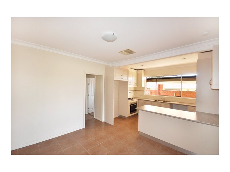 168 Fernleigh Road, Mount Austin NSW 2650