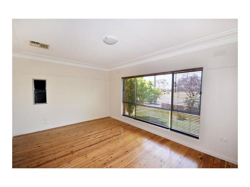 168 Fernleigh Road, Mount Austin NSW 2650