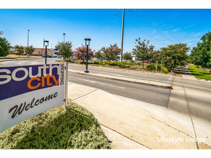 71 Deakin Avenue, Lloyd NSW 2650