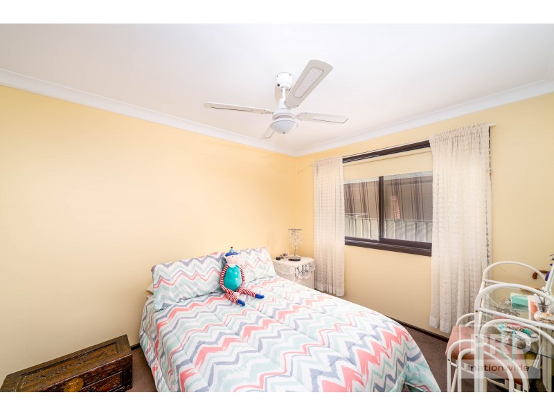 4/4 Langdon Avenue, Wagga Wagga NSW 2650