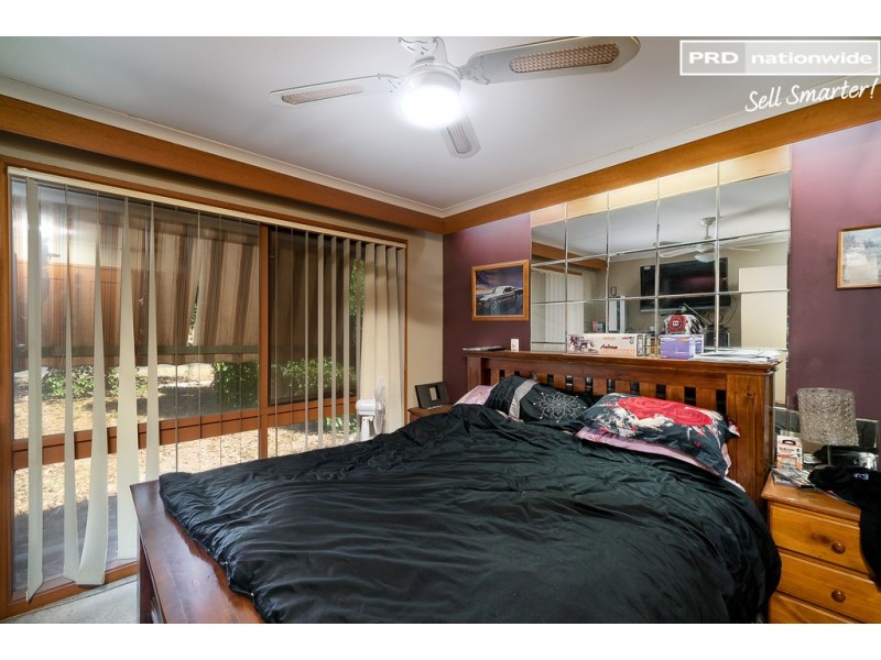 57 Undurra Drive, Glenfield Park NSW 2650