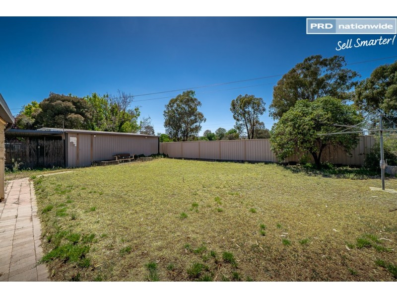 57 Undurra Drive, Glenfield Park NSW 2650