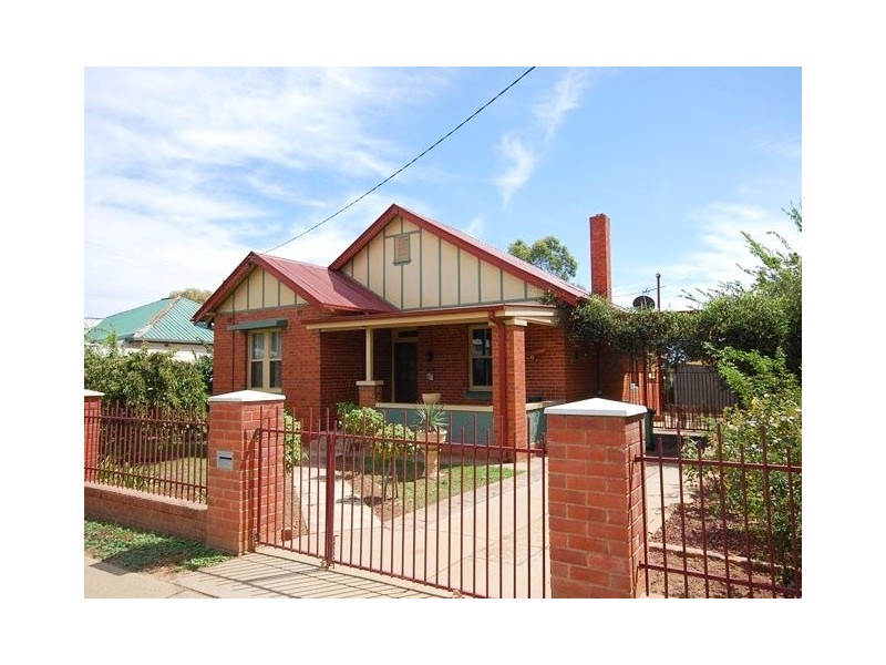 31 Chaston Street, Wagga Wagga NSW 2650