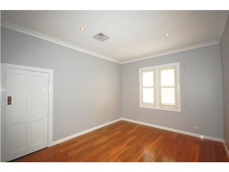 31 Chaston Street, Wagga Wagga NSW 2650