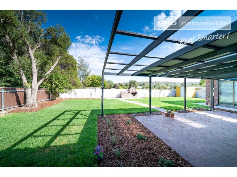 21 Norfolk Avenue, Lake Albert NSW 2650