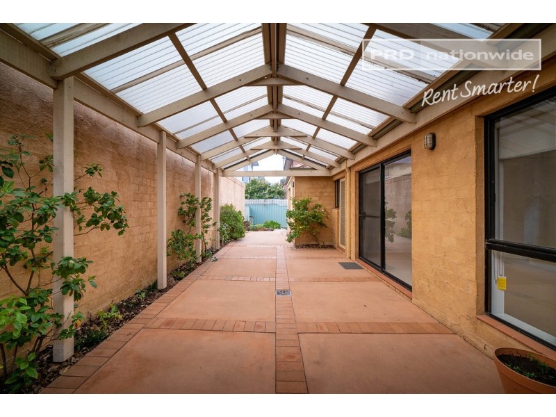 9c Bentley Place, Wagga Wagga NSW 2650