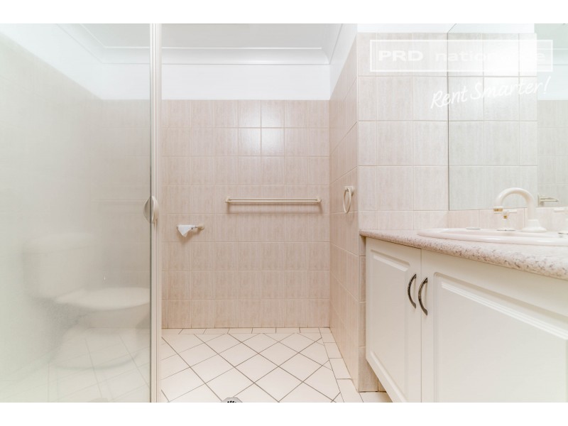 9c Bentley Place, Wagga Wagga NSW 2650