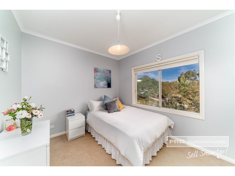 10 Kapooka Road, San Isidore NSW 2650