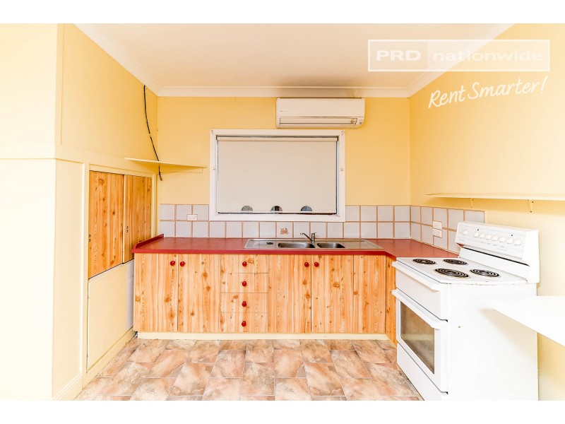 1 O’Connell Street, Lockhart NSW 2656