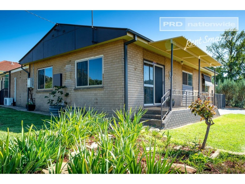 9 Marconi, Kooringal NSW 2650
