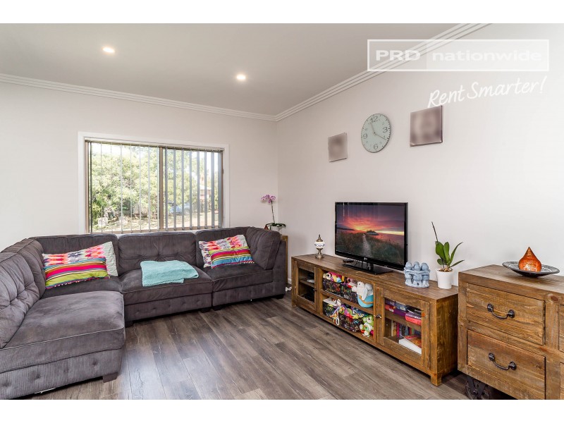 9 Marconi, Kooringal NSW 2650